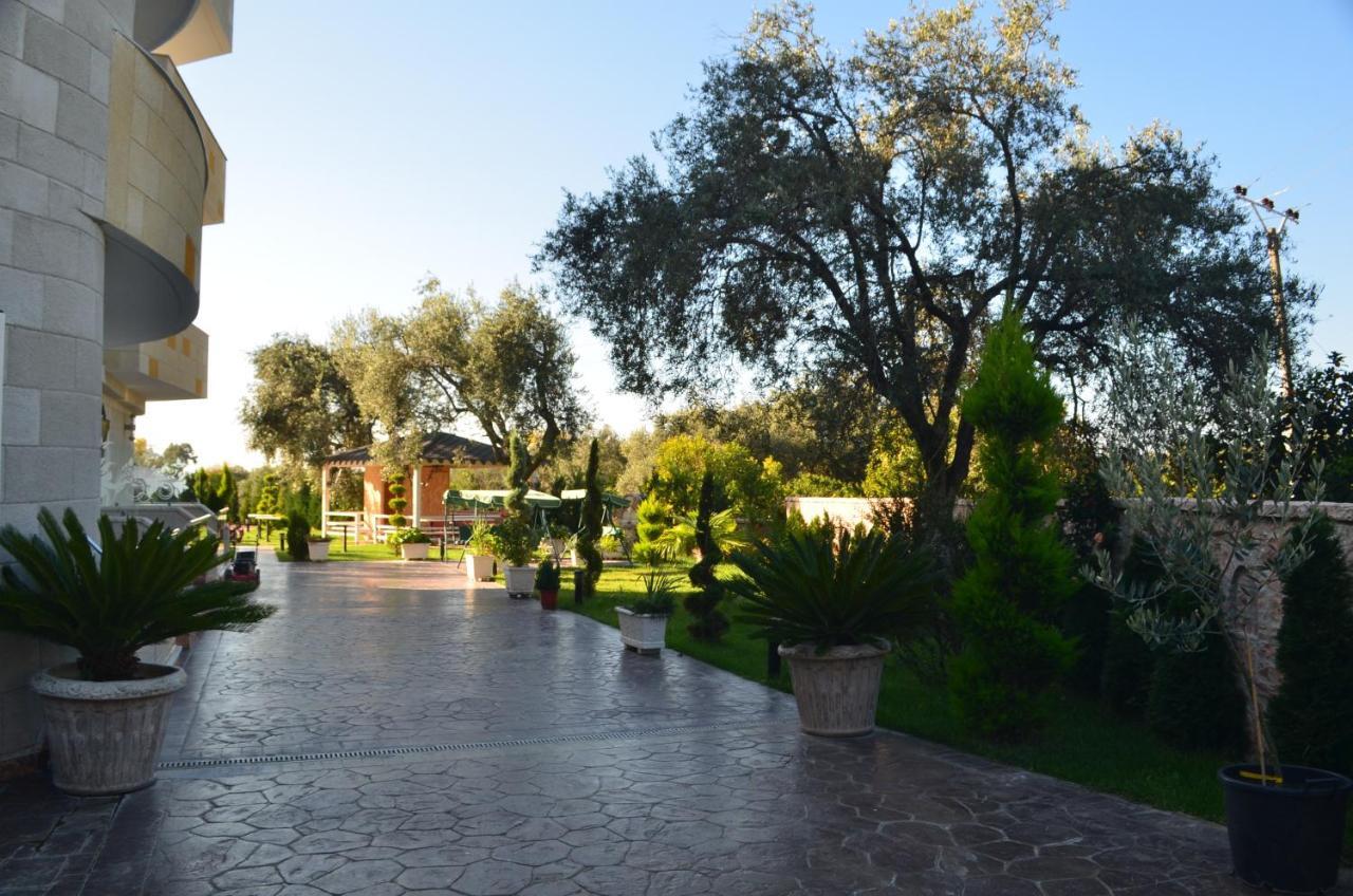 Vila Florika Hotel Borsh Exterior photo